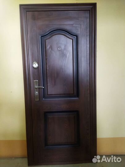 Дверь входная металлическая