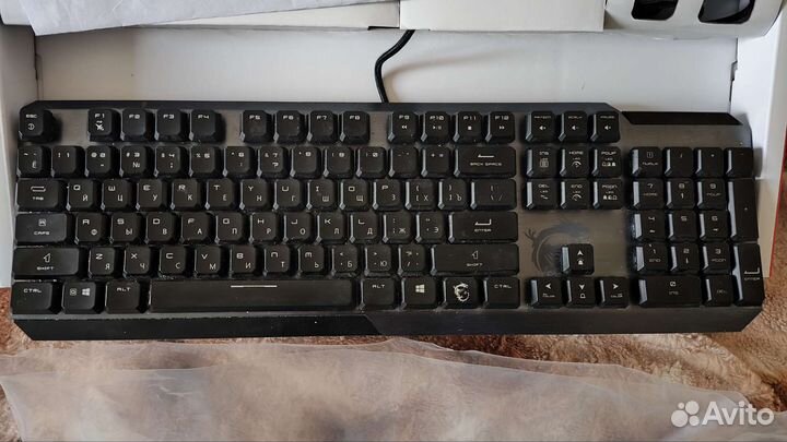 Механическая низкопрофильная клавиатура MSI GK50