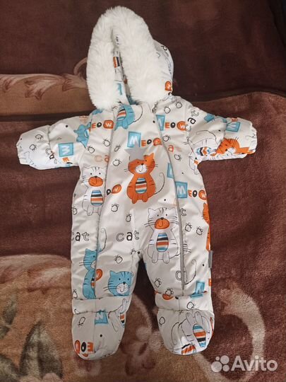 Зимний комбинезон для девочки