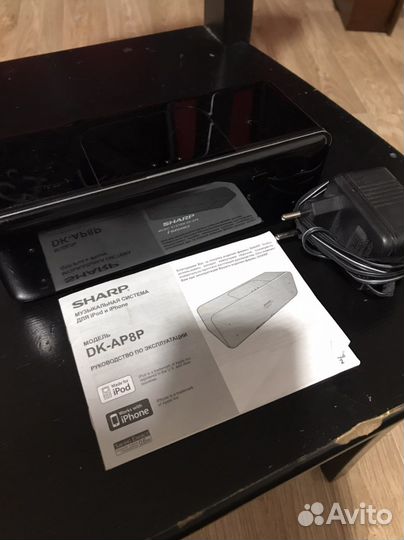 Док станция Sharp для iPhone 4, 4s, 5, SE, iPod