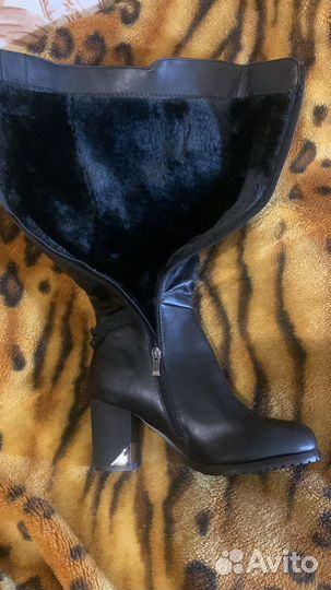 Сапоги зимние новые