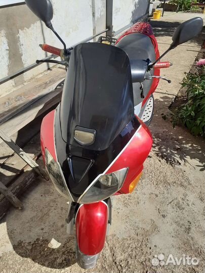 Продаю скутар в хорошем состоянии