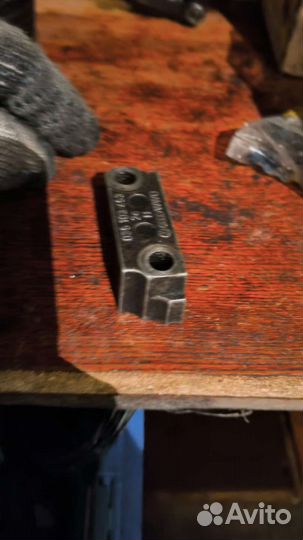 Крышка распредвала Audi 100 035103453