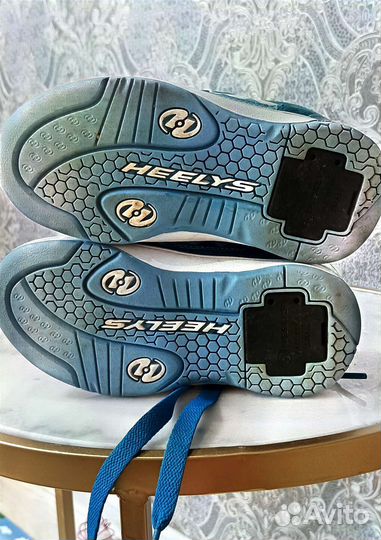 Роликовые кроссовки heelys