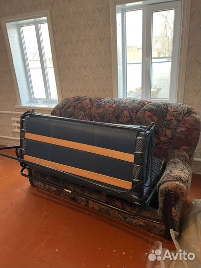 Диван и 2 кресла комплект мягкой мебели
