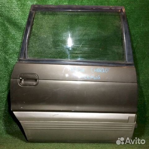 Дверь задняя правая Mitsubishi Chariot N33W N44W С