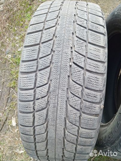 Triangle TR777 235/60 R18 103V