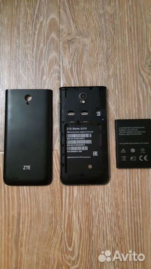 Смартфон ZTE Blade A210