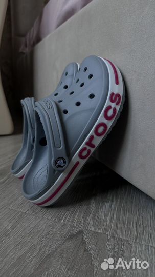 Crocs женские