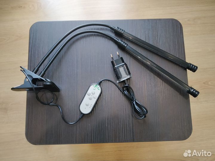 Фитолампа светодиодная для растений