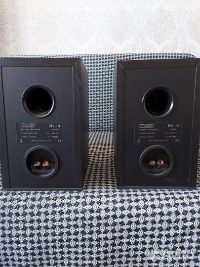 Полочная акустика