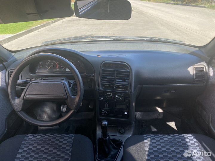 ВАЗ 2112 1.6 МТ, 2004, 92 000 км