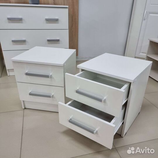 Тумба прикроватная