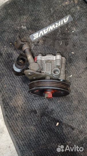 Насос гидроусилителя Nissan Teana J31 VQ23DE