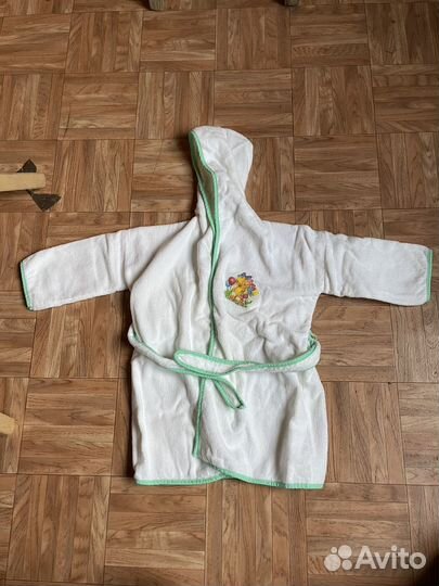 Детский банный набор (халат, полотенце с уголком)