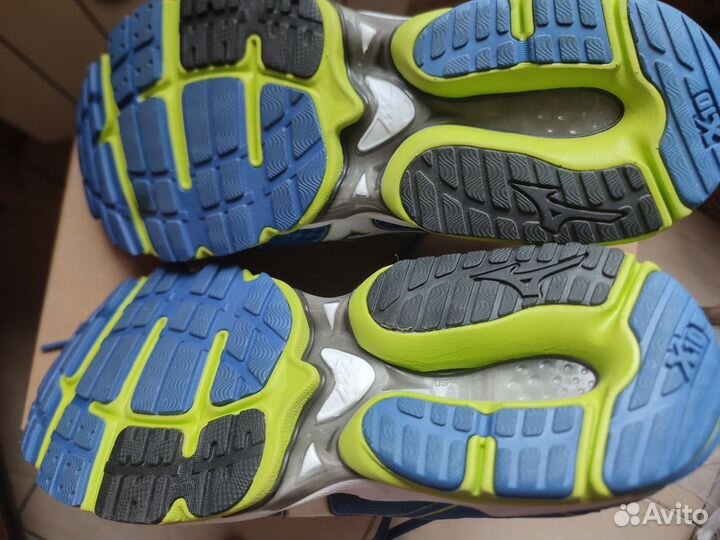 Кроссовки Mizuno Wave Rider 14 Новые