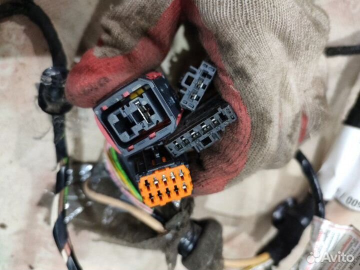 Проводка салона Peugeot 308 4A/C EP6 2008