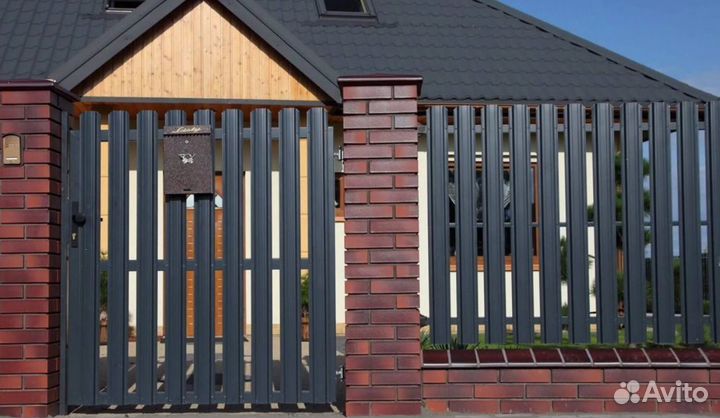 Забор из евроштакетника качественно под ключ