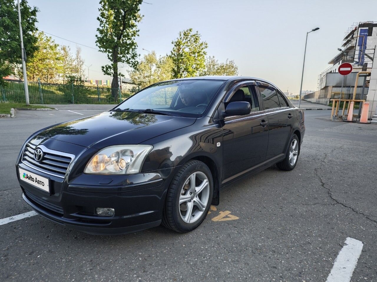 Toyota Avensis: фото владельца