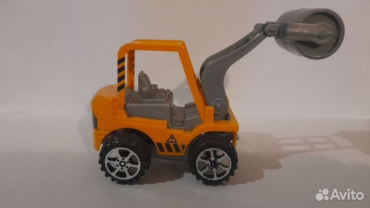 Машинка инерционная Каток