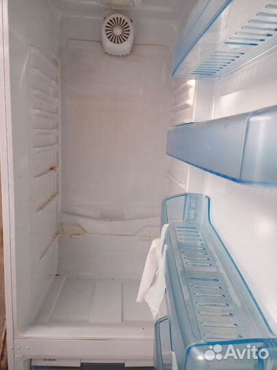 Холодильник веко