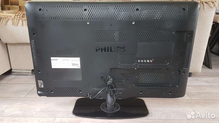 Телевизор Philips 32 дюйма