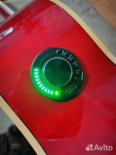 Уникальная трансакустическая гитара