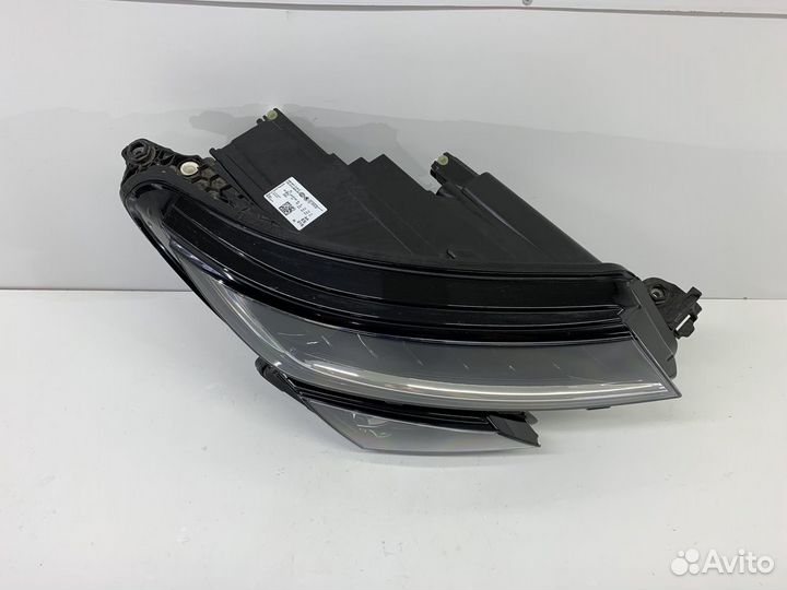 Фара правая RH LED Skoda Kodiaq 566941016E