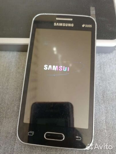 Телефон android samsung ACE 4 neo
