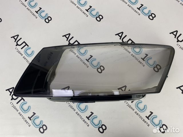 Стекло на фару Audi Q5 / Ку5 2012-2017 левое 0511