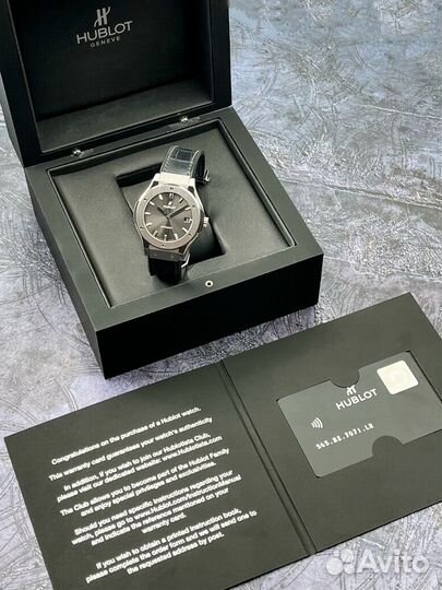 Часы Hublot Classic Fusion Automatic Titanium