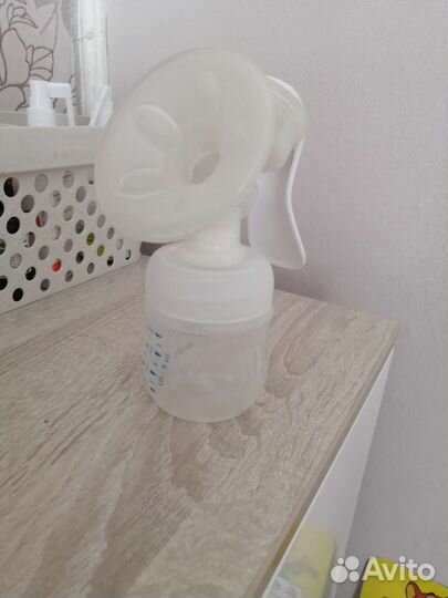 Молокоотсос avent ручной
