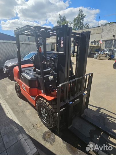 Вилочный погрузчик EP Equipment CPCD35T3, 2023