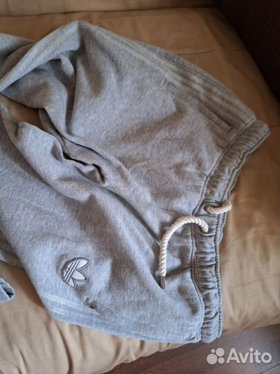 Спортивные штаны adidas женские