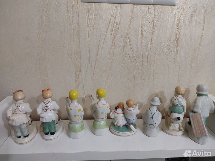Фарфоровые статуэтки