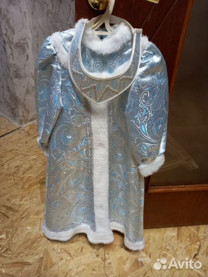 Наряд снегурочки на ребенка лет 5 или 6