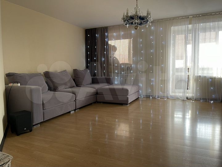 3-к. квартира, 98 м², 5/7 эт.