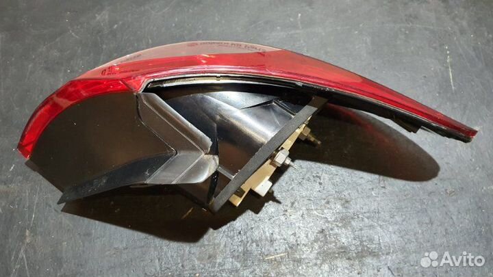 Стоп-сигнал задний левый Volkswagen Passat CC 2.0