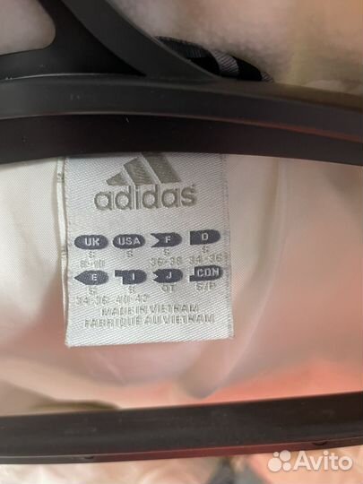 Пуховик женский adidas