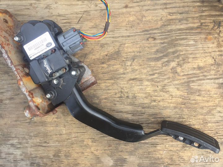 Педаль газа Land Rover Discovery 3