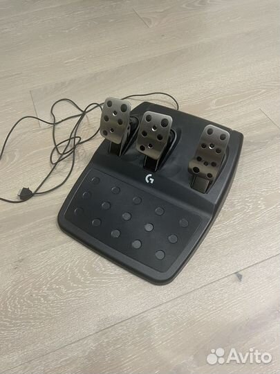 Игровой руль Logitech G G923 trueforce