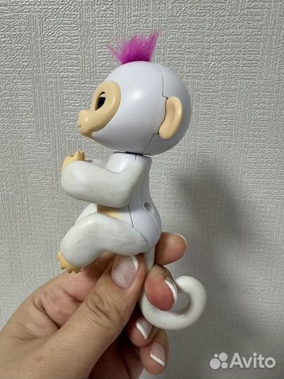 Интерактивная обезьянка fingerlings