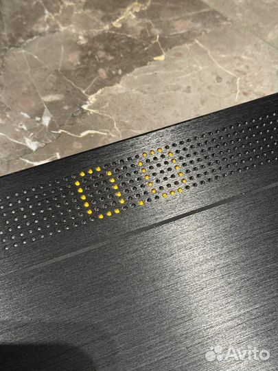 Весы черные bork n786