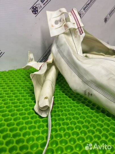 Подушка безопасности боковая правая Skoda Superb