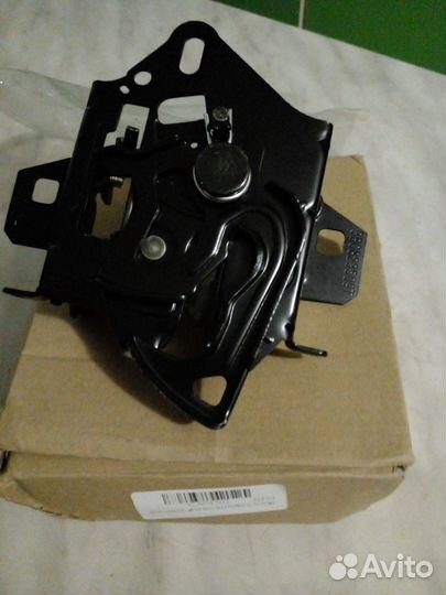 Замок капота Volkswagen Passat B5