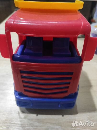 Самосвал детский