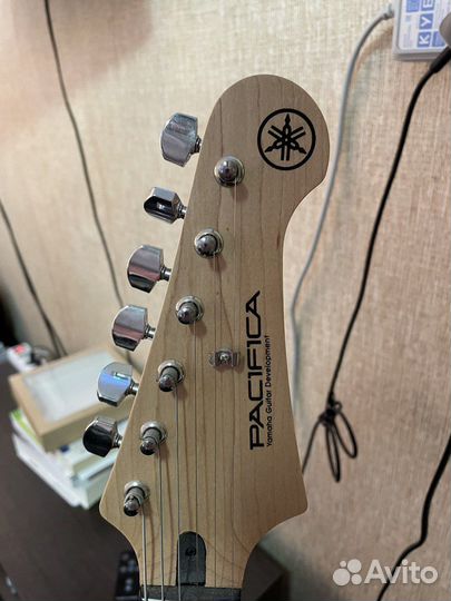 Электрогитара Yamaha Pacifica 012 Black