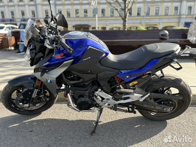 В идеале мотоцикл BMW F900R в максималке