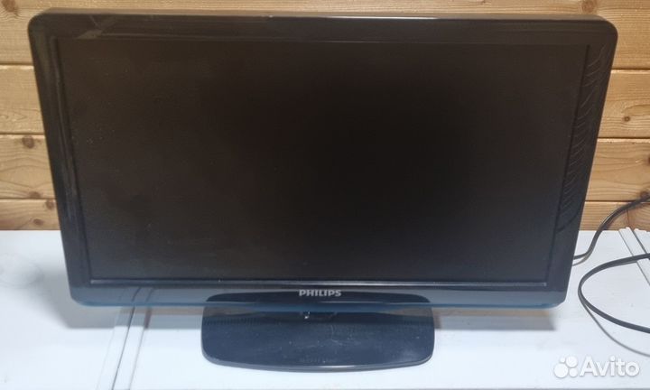 Телевизор Phillips 22 дюйма с DVD проигрывателем