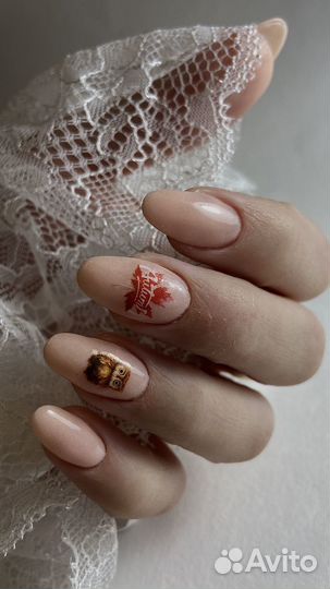 Пудровый маникюр